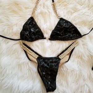 Black Crystal Competition Suit